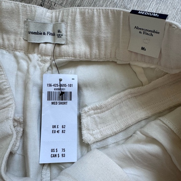 Abercrombie & Fitch White Wide-Leg Trousers - Picture 9 of 9